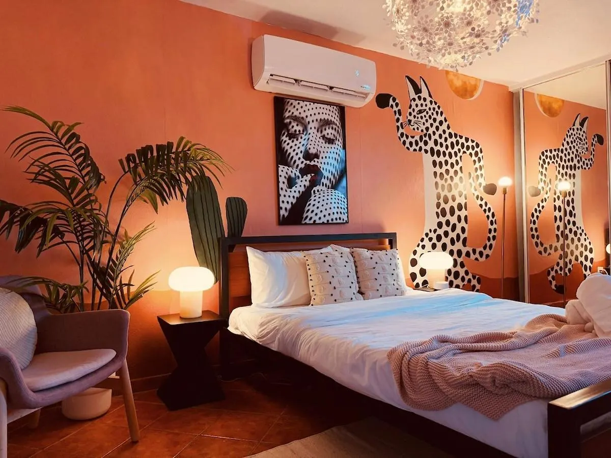 Stunning 2Br Home W Parking - Walk To Beach! 圣胡安
