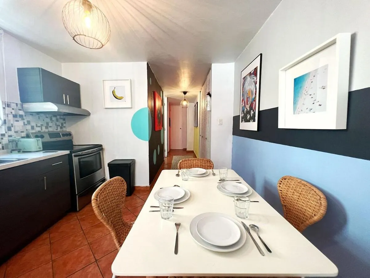 Stunning 2Br Home W Parking - Walk To Beach! 圣胡安 公寓