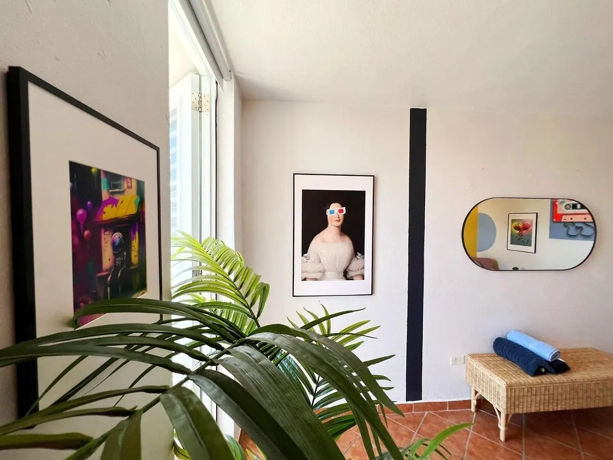 Stunning 2Br Home W Parking - Walk To Beach! 圣胡安